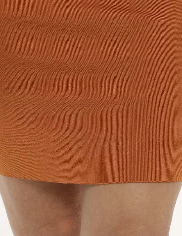 Rochie scurta Guess, maro