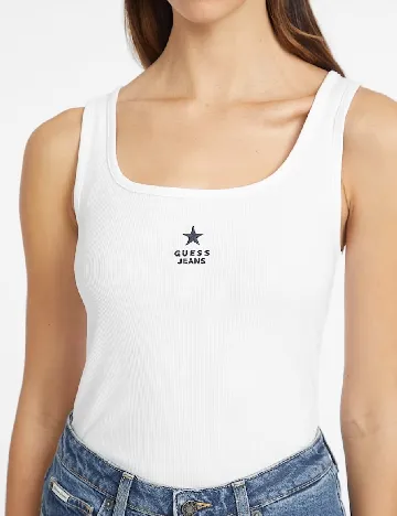 Maiou Guess, alb