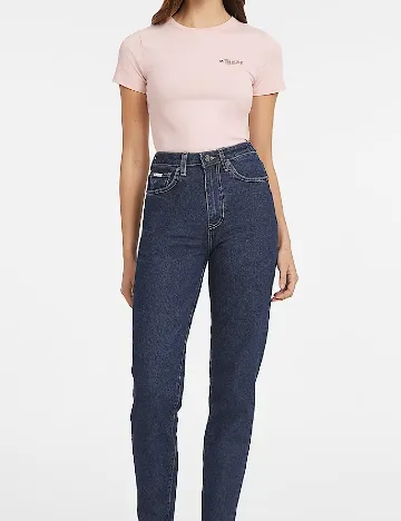 Tricou Guess, roz