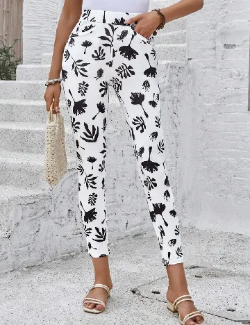 Pantaloni SHEIN, alb