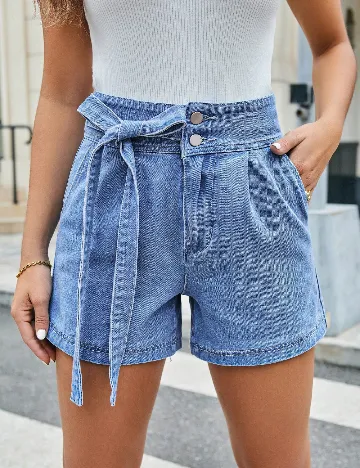 Pantaloni scurti SHEIN, albastru