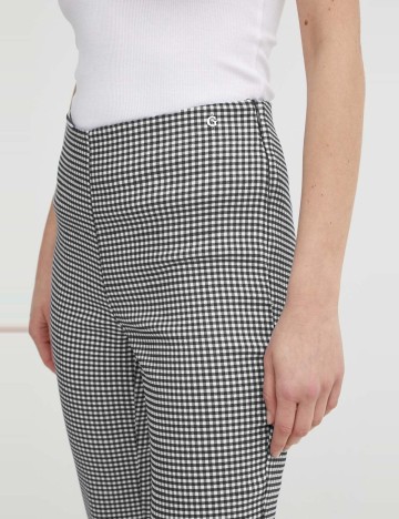 Pantaloni Guess, alb/negru