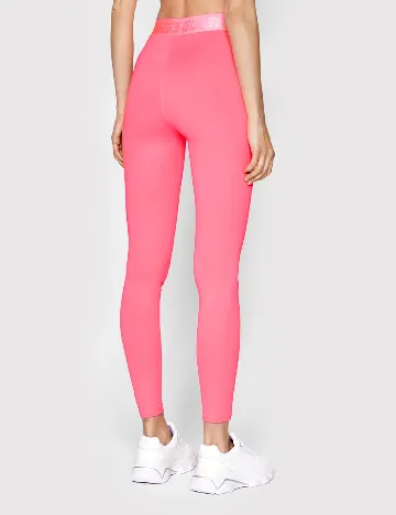 Colanti Guess, roz