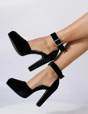Pantofi SHEIN, negru