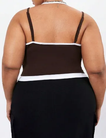 Top Forever 21 Curve, maro