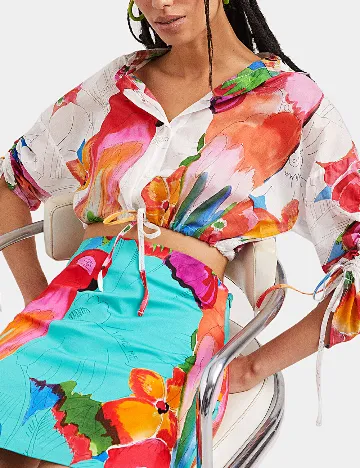 Top Desigual, mix culori