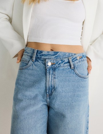 Pantaloni scurti Reserved, albastru