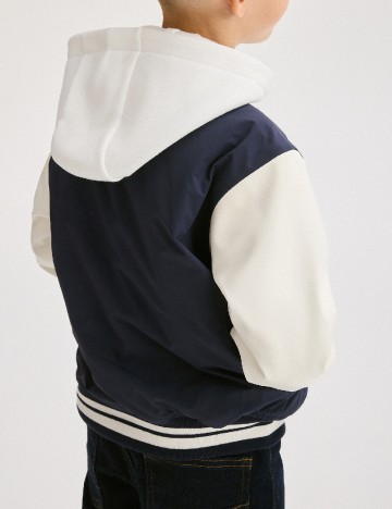 Geaca Reserved, bleumarin