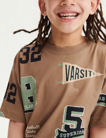 Tricou Reserved, maro