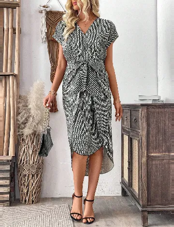 Rochie medie SHEIN, mix culori