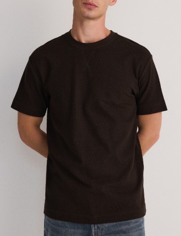 Tricou Reserved, maro inchis