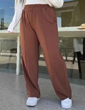 Pantaloni Dazy Plus Size, maro