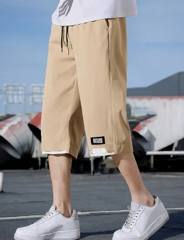 Pantaloni scurti SHEIN, maro deschis