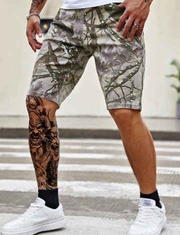 Pantaloni scurti SHEIN, verde
