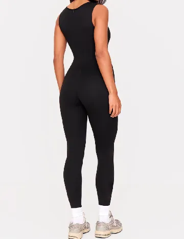 Salopeta PRETTYLITTLETHING, negru