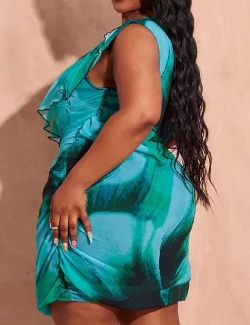 Rochie scurta PRETTYLITTLETHING Plus Size, mix culori