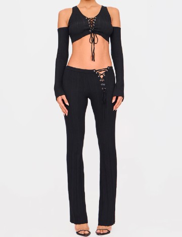 Top PRETTYLITTLETHING, negru