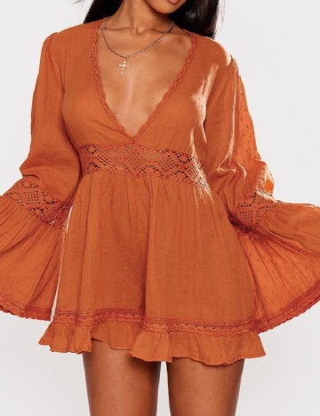 Salopeta PRETTYLITTLETHING, caramiziu