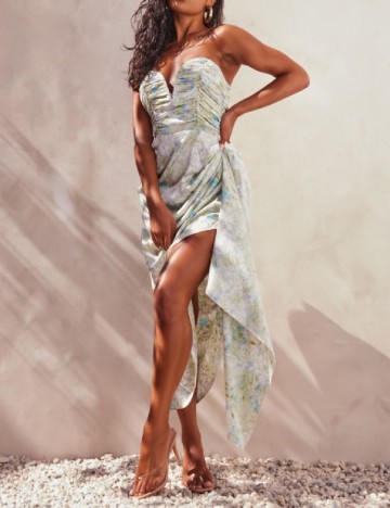 Rochie medie PRETTYLITTLETHING, verde deschis