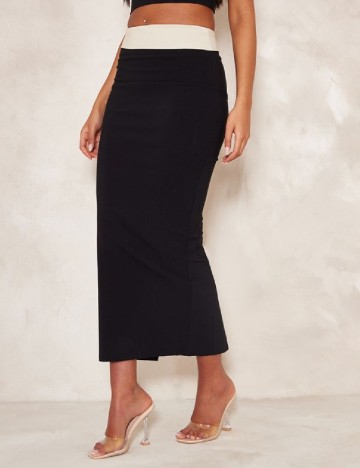 Fusta PRETTYLITTLETHING, negru