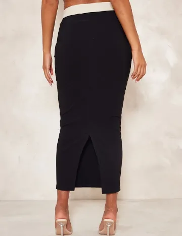 Fusta PRETTYLITTLETHING, negru