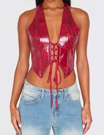 Top PRETTYLITTLETHING, rosu