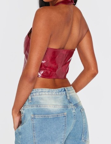 Top PRETTYLITTLETHING, rosu