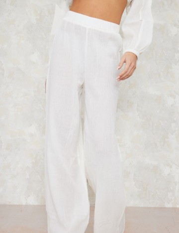 Pantaloni PRETTYLITTLETHING, alb