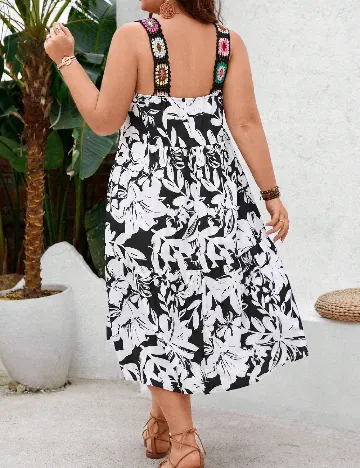 Rochie medie SHEIN CURVE, alb/negru Alb