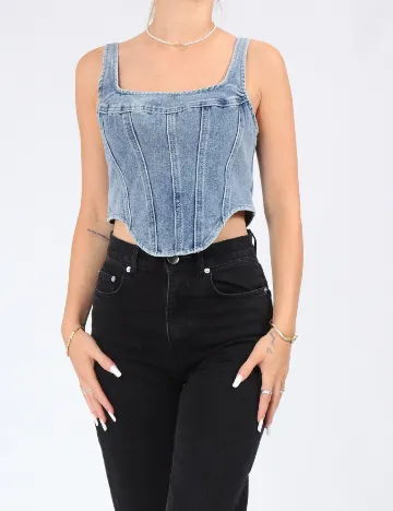 Top PRETTYLITTLETHING, albastru Albastru