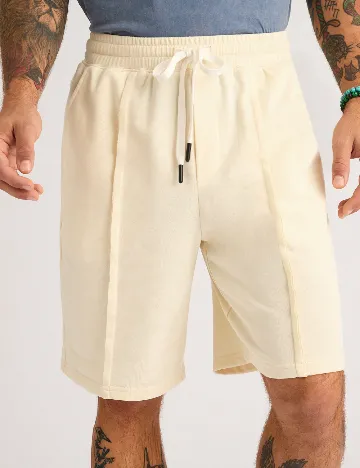 Pantaloni scurti SHEIN, galben Galben