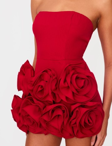 Salopeta PRETTYLITTLETHING, rosu