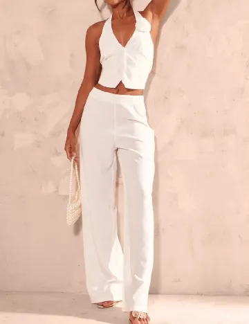 Pantaloni PRETTYLITTLETHING, alb