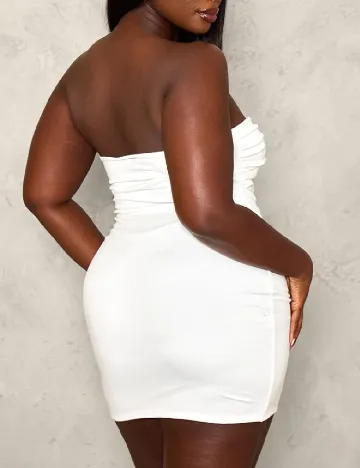 Rochie scurta PRETTYLITTLETHING Plus Size, alb