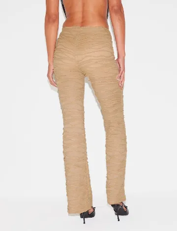 Pantaloni PRETTYLITTLETHING, crem Crem