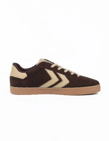 Adidasi Hummel, maro