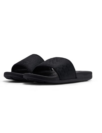 Slapi Hummel, negru