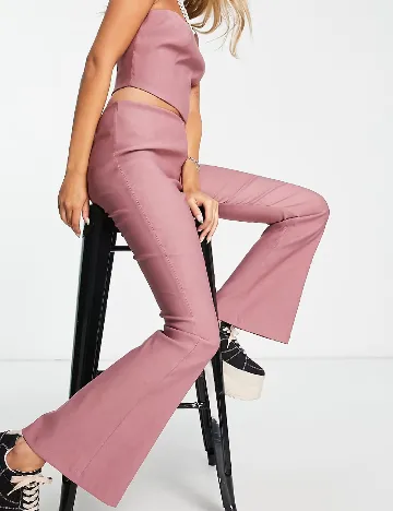 Pantaloni COLLUSION, roz pudra