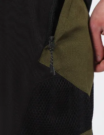 Pantaloni scurti Bolongaro Trevor, negru Negru