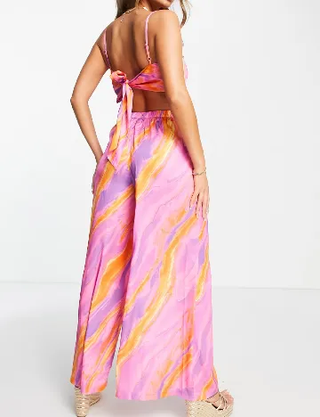 Salopeta ASOS, roz
