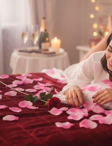 Petale de trandafiri, roz