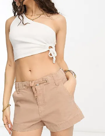Pantaloni scurti ASOS, maro