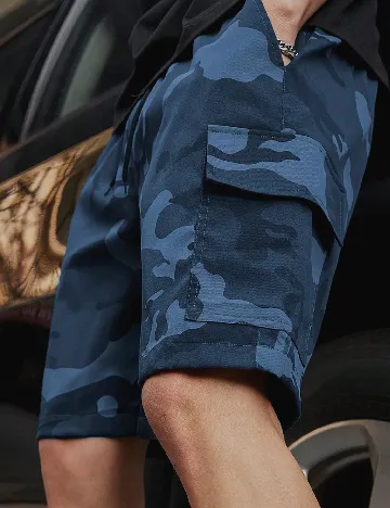 Pantaloni scurti SHEIN, albastru Albastru