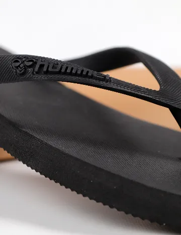 Slapi Hummel, negru Negru
