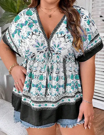 Bluza SHEIN CURVE, mix culori