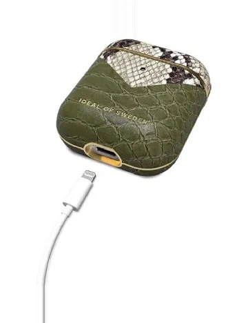 Husa AirPods IDEAL OF SWEDEN, imprimeu sarpe Animal print