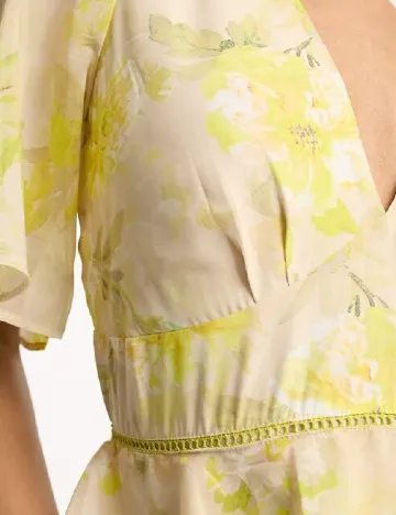 Rochie medie Hope & Ivy, galben