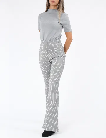 Pantaloni Reclaimed Vintage, gri Gri