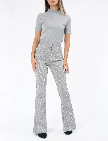 Pantaloni Reclaimed Vintage, gri Gri
