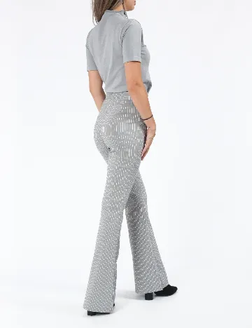 Pantaloni Reclaimed Vintage, gri Gri